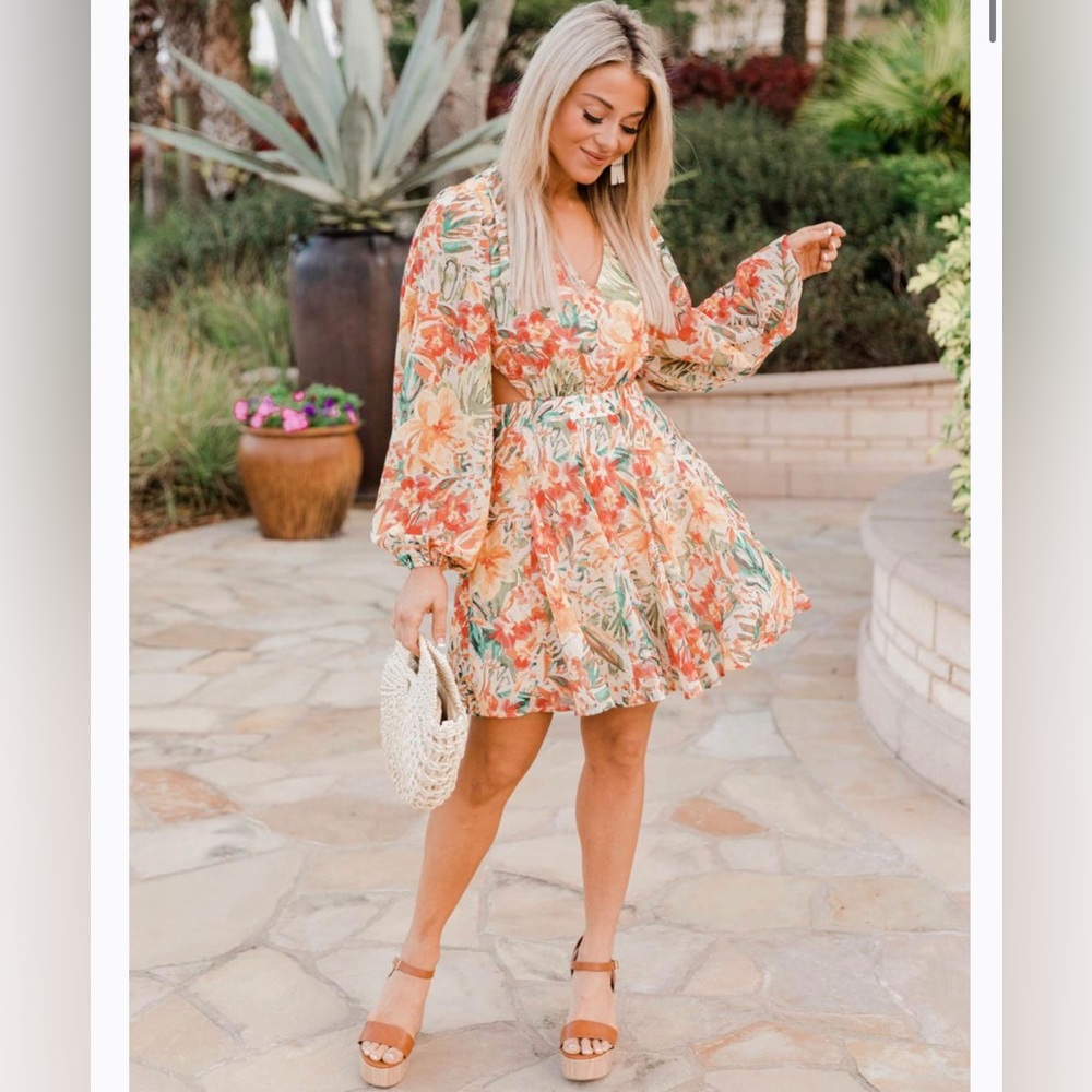 Tropical cutout dress - Picture 2 of 7